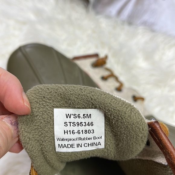 Sperry Top-Sider Saltwater Duck Boots - Picture 7 of 8